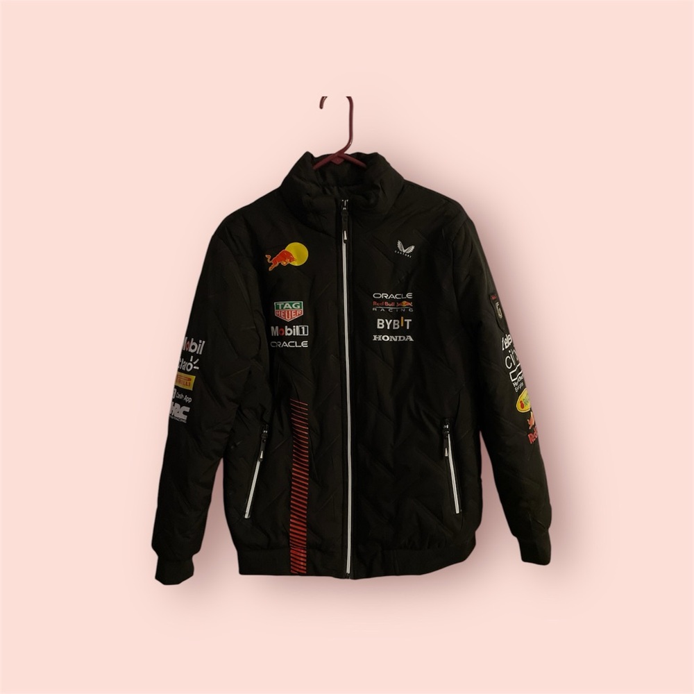 Redbull mobil1 puffer jacket💯🧥